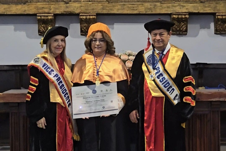 Maritza Cárdenas, Alumni UHE, recibe Doctorado Honoris Causa por su labor en Derechos Humanos