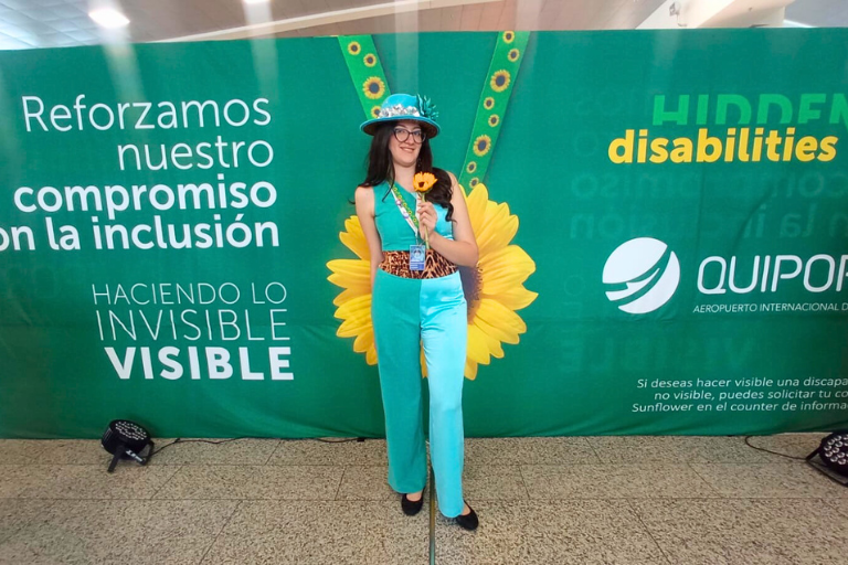 Carolina Mora de la UHE capacitó sobre atención inclusiva