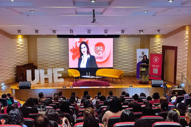 UHE brindó el aval académico de la segunda temporada de Innovaté