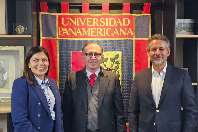 Rector de la UHE fortaleció lazos con la Universidad Panamericana de México