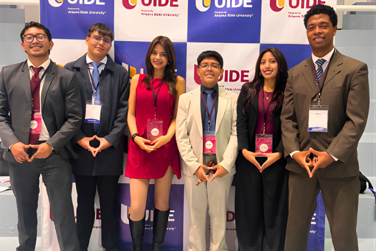 Club de Naciones Unidas de la Universidad Hemisferios brilla en ONUIDE 2025