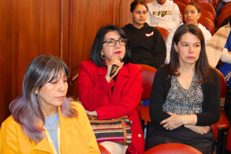 La educación en situaciones de emergencia fue el eje central de un encuentro en la UHE