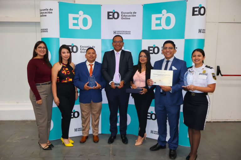 INNOVATÉ reconoce y celebra la labor de los DECE a nivel nacional