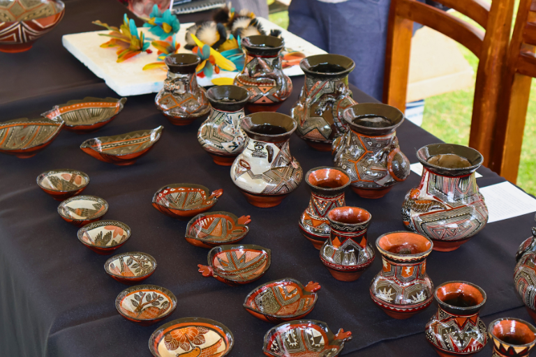 Se desarrolló el Diálogo Intercultural “La Tradición Artesanal de Pastaza” para promover la memoria cultural amazónica