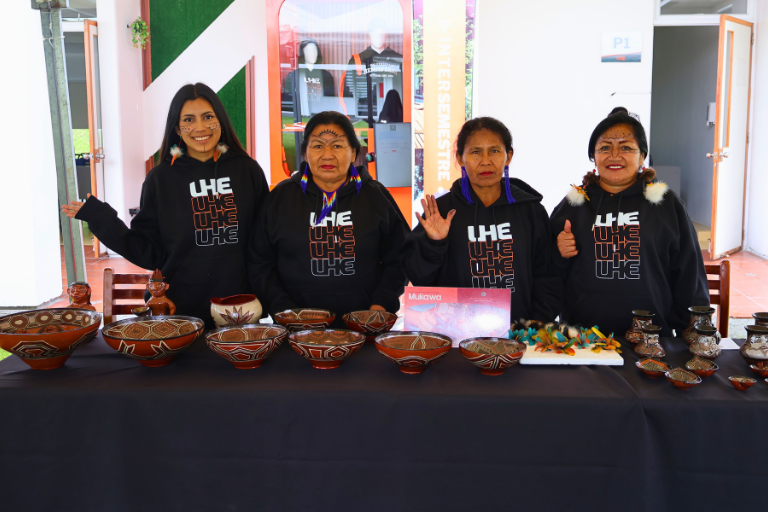 Se desarrolló el Diálogo Intercultural “La Tradición Artesanal de Pastaza” para promover la memoria cultural amazónica