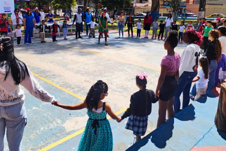 Educación e inclusión: proyecto fortalece la integración escolar de NNAJs migrantes